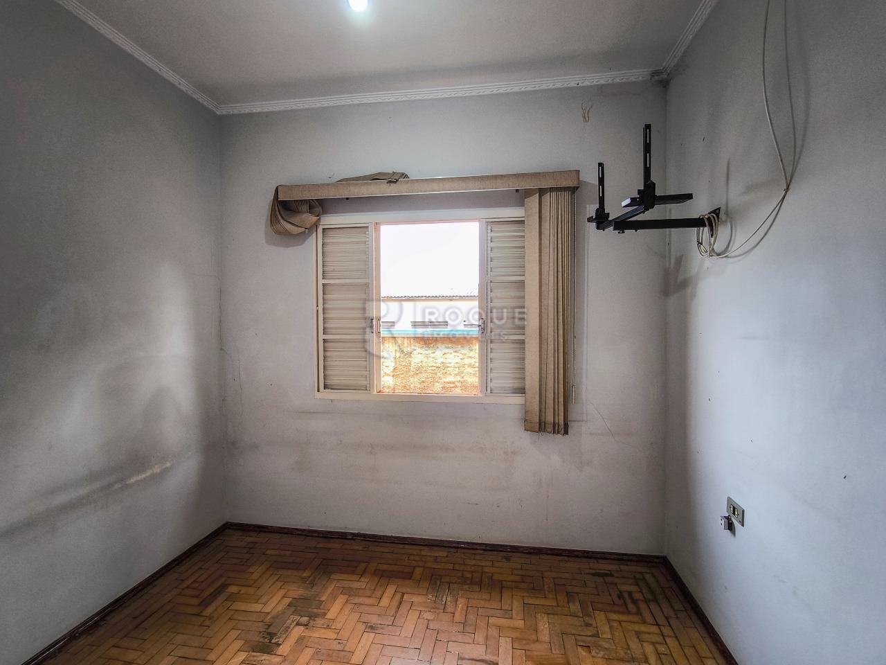 Casa com salão à venda no bairro Parque Real: DORMITÓRIO 3