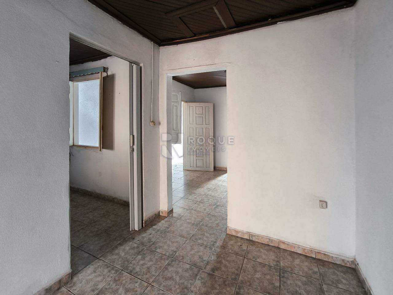 Casa Residencial à venda no bairro Vila São João: COZINHA