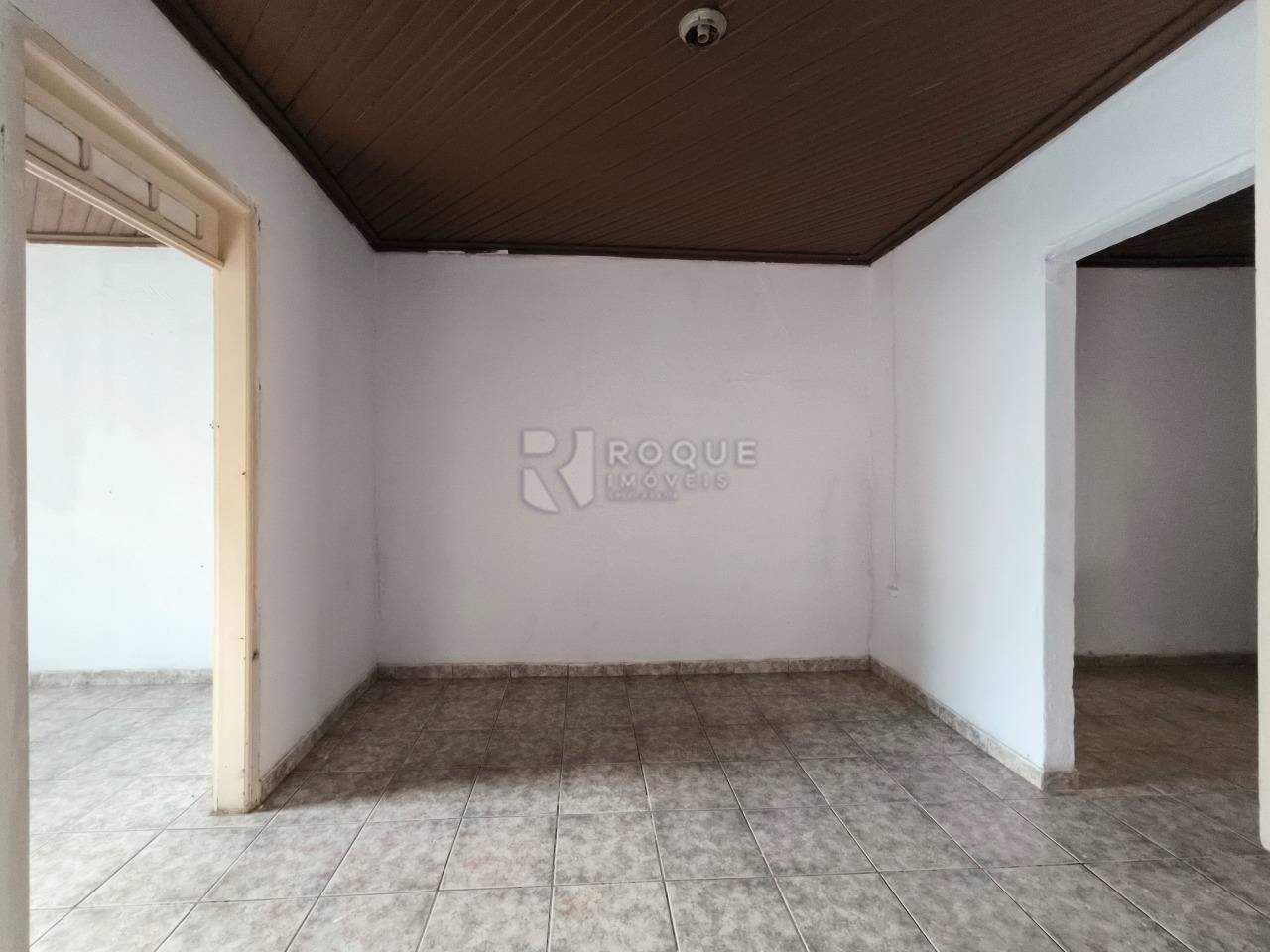 Casa Residencial à venda no bairro Vila São João: SALA DE ESTAR