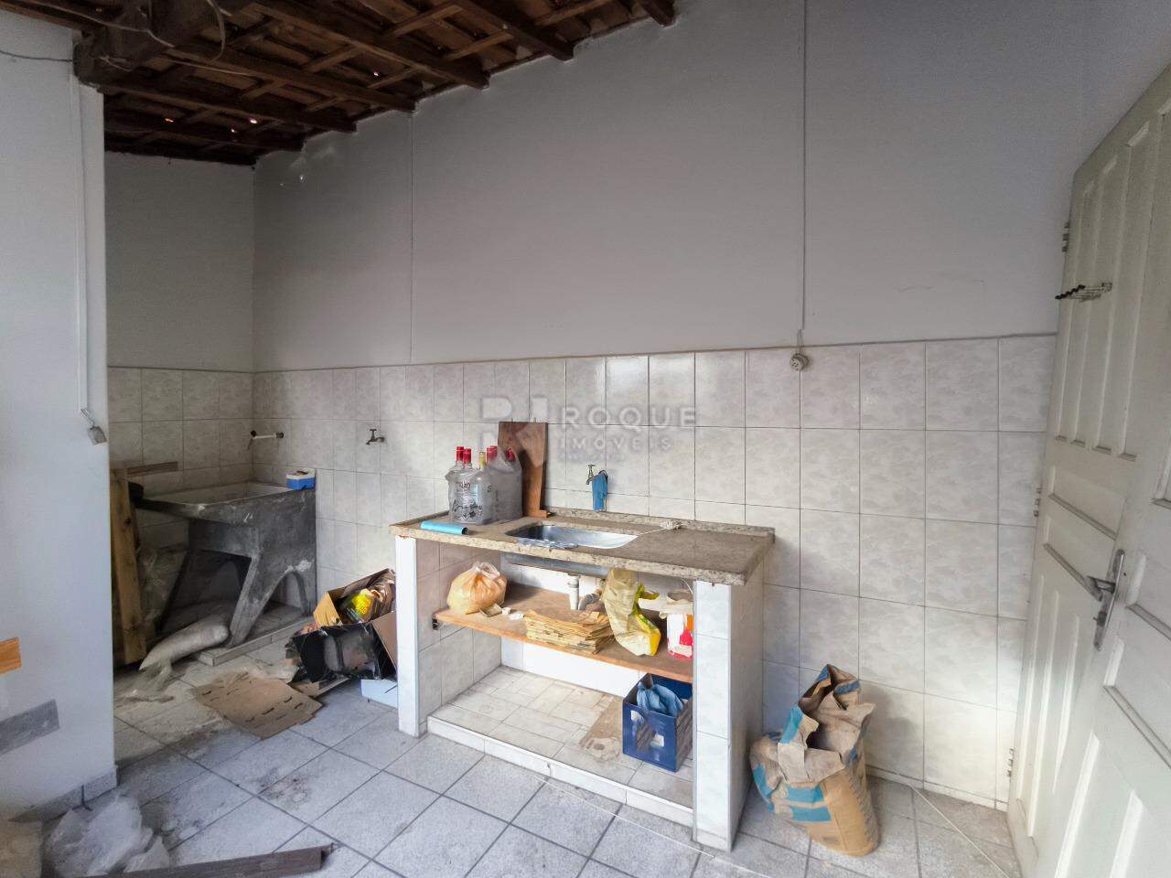 Casa Residencial à venda no bairro Vila São João: COZINHA EDÍCULA