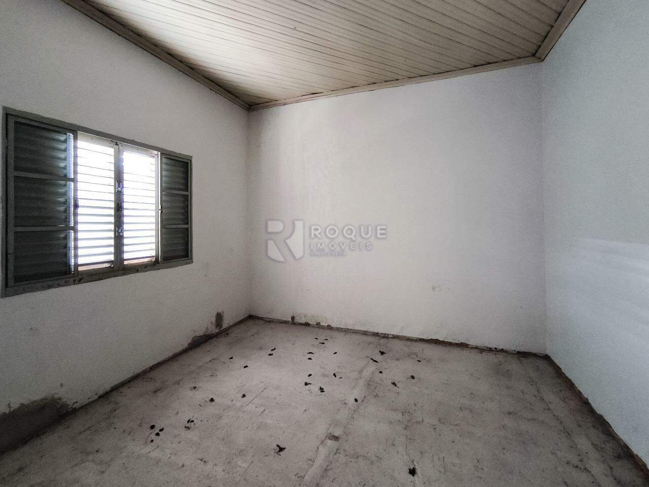 Casa Residencial à venda no bairro Vila São João: DORMITÓRIO 1