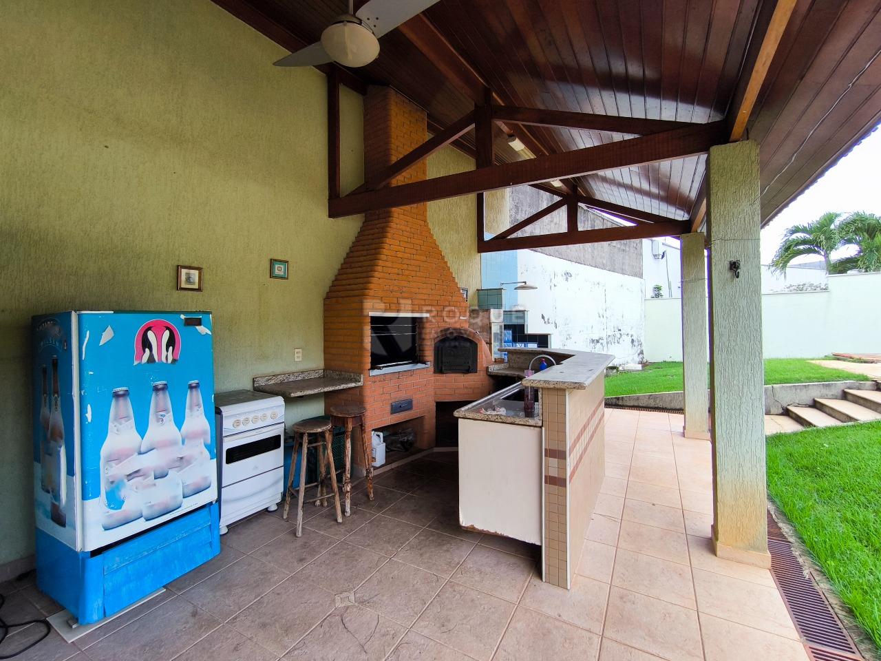 Casa em condomínio à venda no bairro Jardim Colinas de São João: ÁREA GOURMET