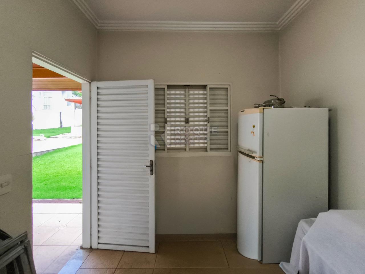 Casa em condomínio à venda no bairro Jardim Colinas de São João: DESPEJO