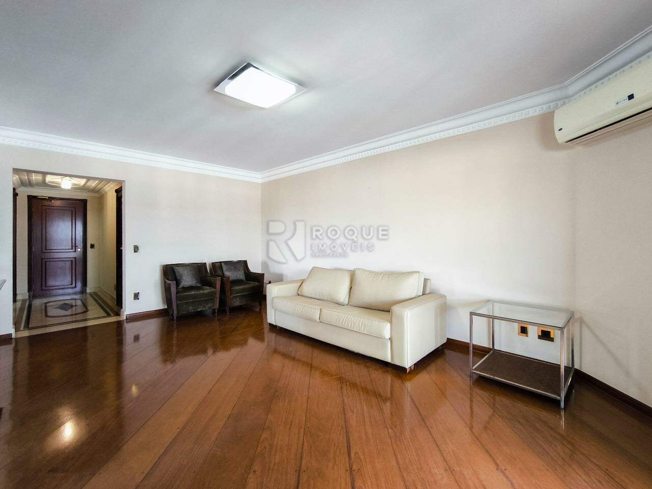 Apartamento à venda no bairro Centro: SALA DE ESTAR