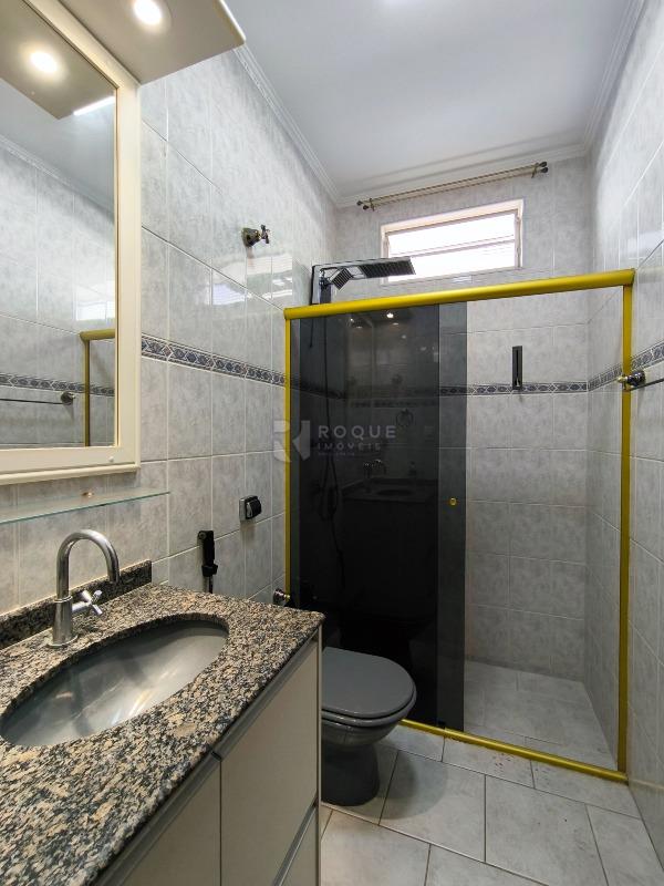 Casa Residencial à venda no bairro Vila São João: BANHEIRO SOCIAL