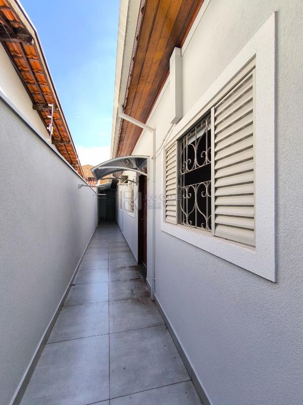Casa Residencial à venda no bairro Vila São João: LATERAL EXTERNA