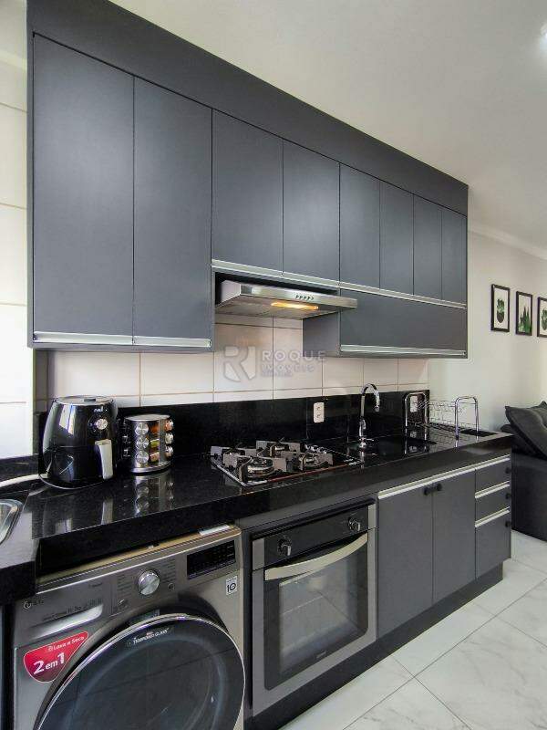 Apartamento à venda no bairro Residencial Rubi: COZINHA