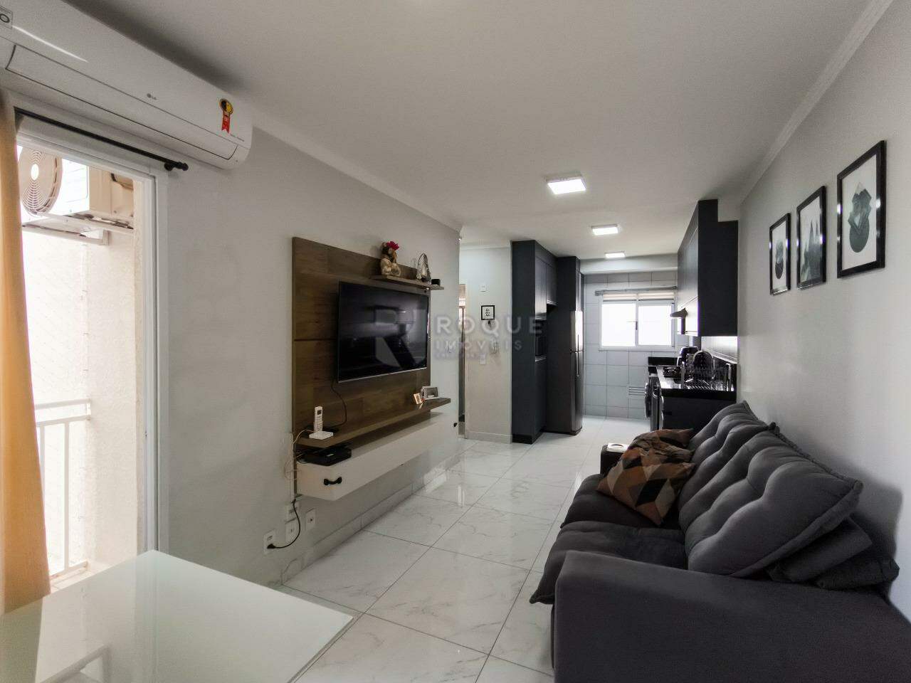 Apartamento à venda no bairro Residencial Rubi: SALA DE ESTAR