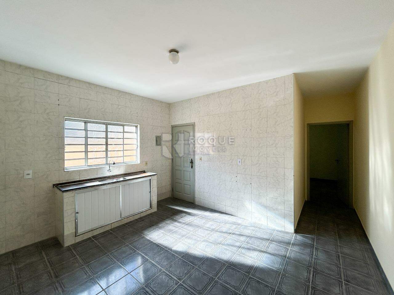 Casa Residencial para aluguel no bairro Jardim Morro Branco: Cozinha