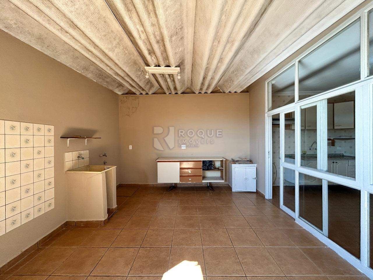 Casa Residencial para aluguel no bairro Jardim Piratininga: Área de serviço 