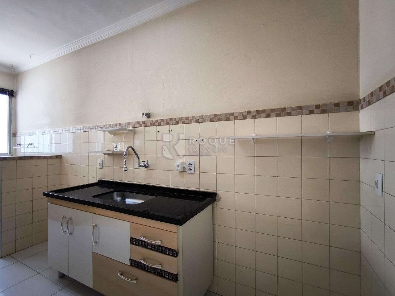 Apartamento à venda no bairro Vila Claudia: COZINHA