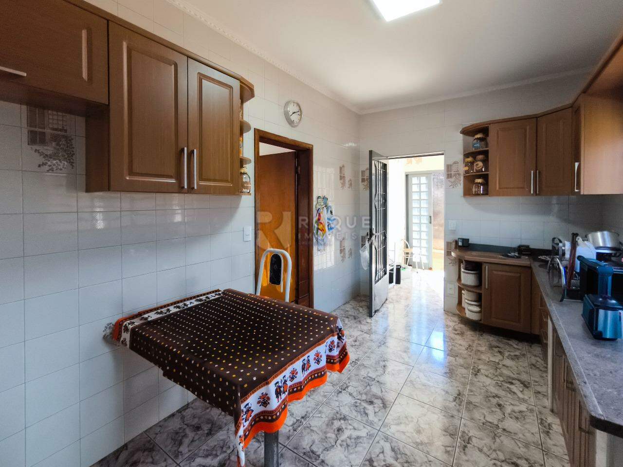 Casa Residencial à venda no bairro Vila Claudia: COZINHA