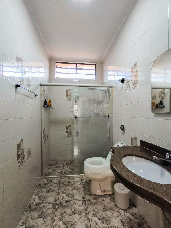Casa Residencial à venda no bairro Vila Claudia: BANHEIRO SOCIAL