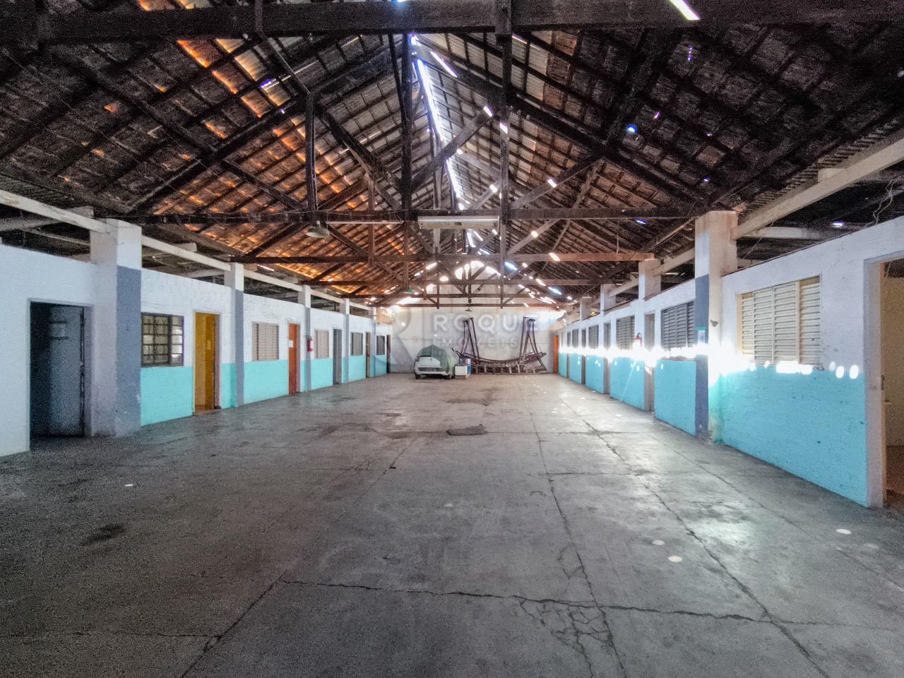 Barracão/Galpão à venda no bairro Centro: GALPÃO