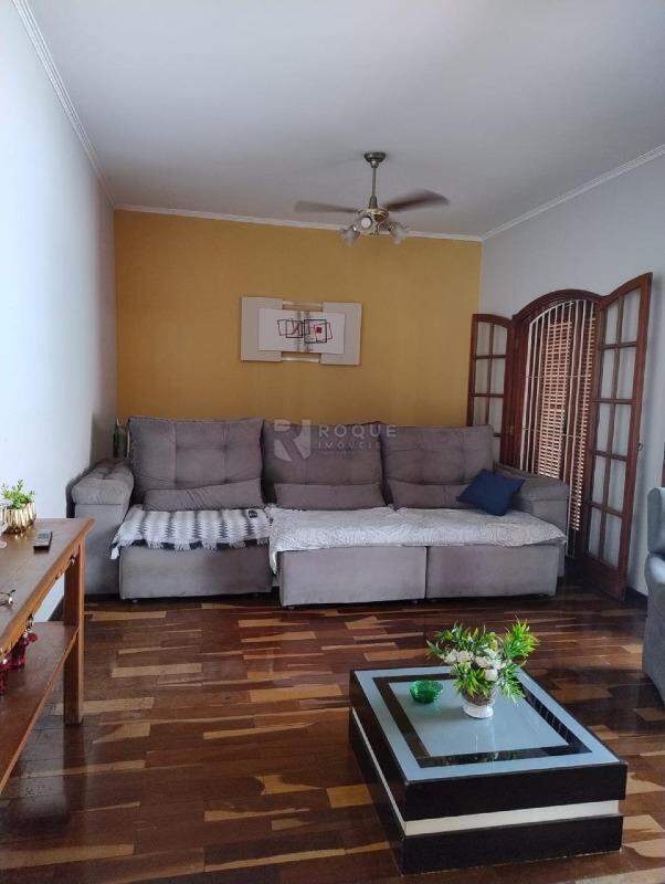 Casa Residencial à venda no bairro Jardim Santo André: Sala