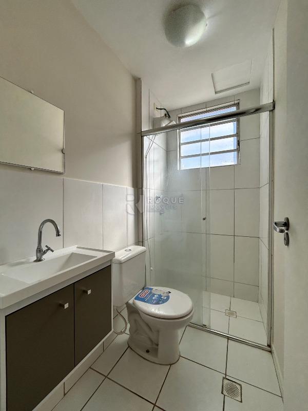 Apartamento para aluguel no bairro Graminha: WC social 