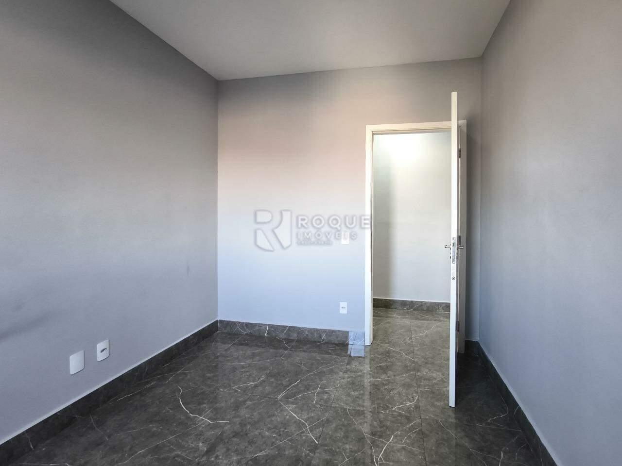 Apartamento à venda no bairro Parque Hippolyto: DORMITÓRIO 1