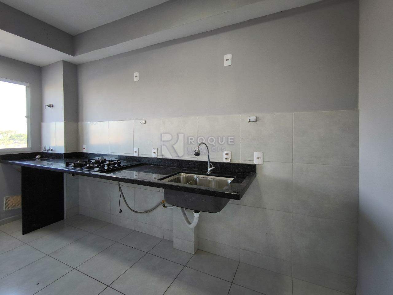 Apartamento à venda no bairro Parque Hippolyto: COZINHA