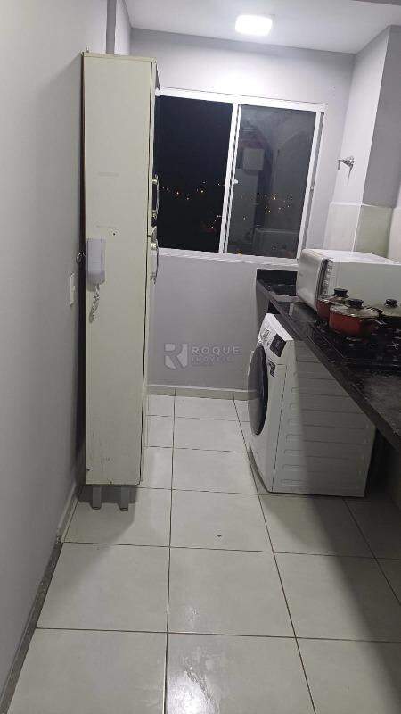 Apartamento à venda no bairro Parque Hippolyto: