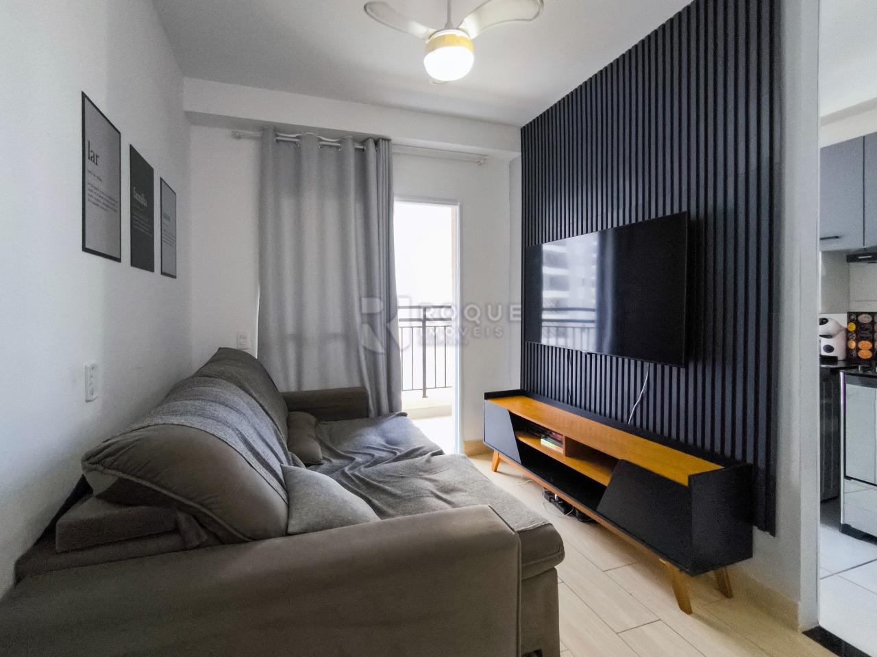 Apartamento à venda no bairro Jardim Santa Adélia: SALA DE ESTAR