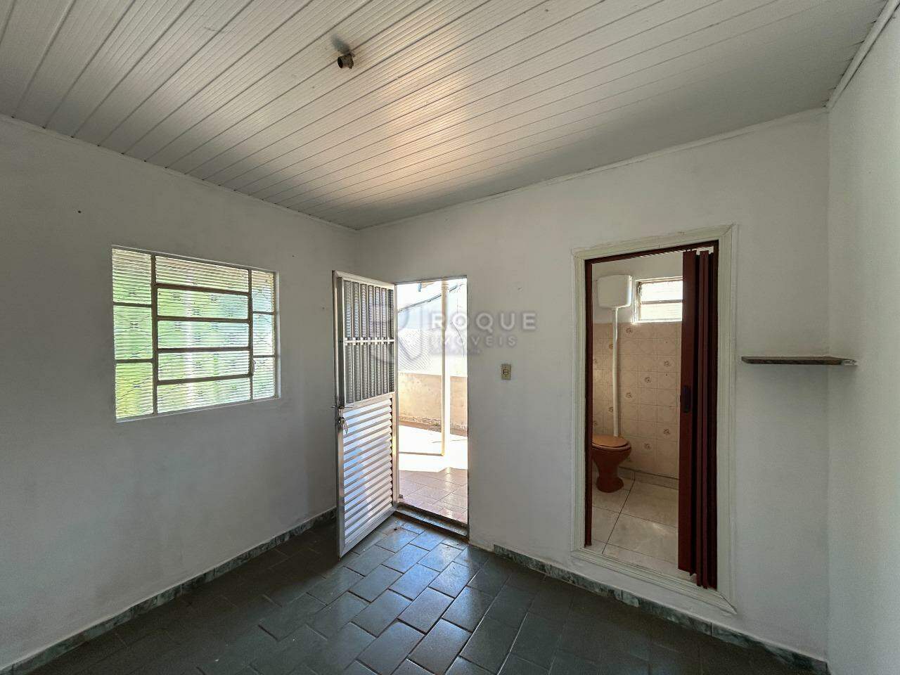 Casa Residencial para aluguel no bairro Jardim São Pedro: Sala 