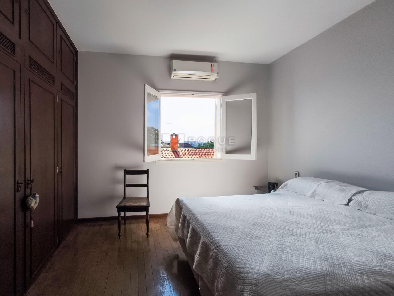 Casa em condomínio à venda no bairro Jardim Florença: SUÍTE