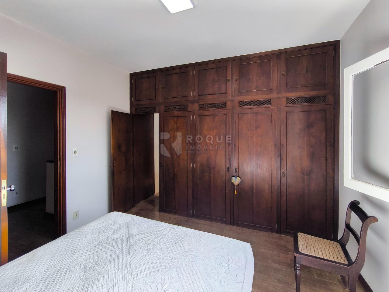 Casa em condomínio à venda no bairro Jardim Florença: SUÍTE