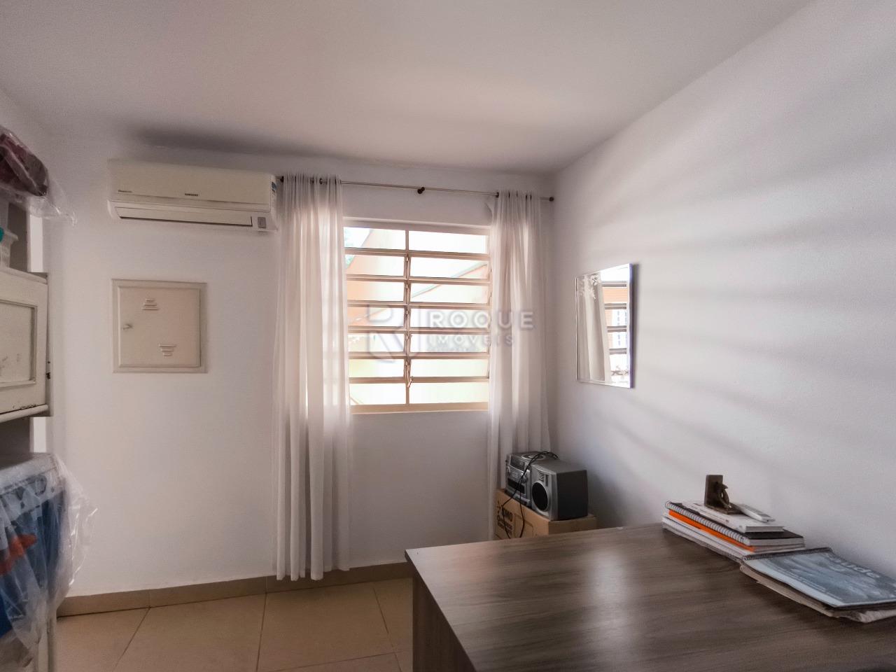 Casa em condomínio à venda no bairro Jardim Florença: DESPEJO