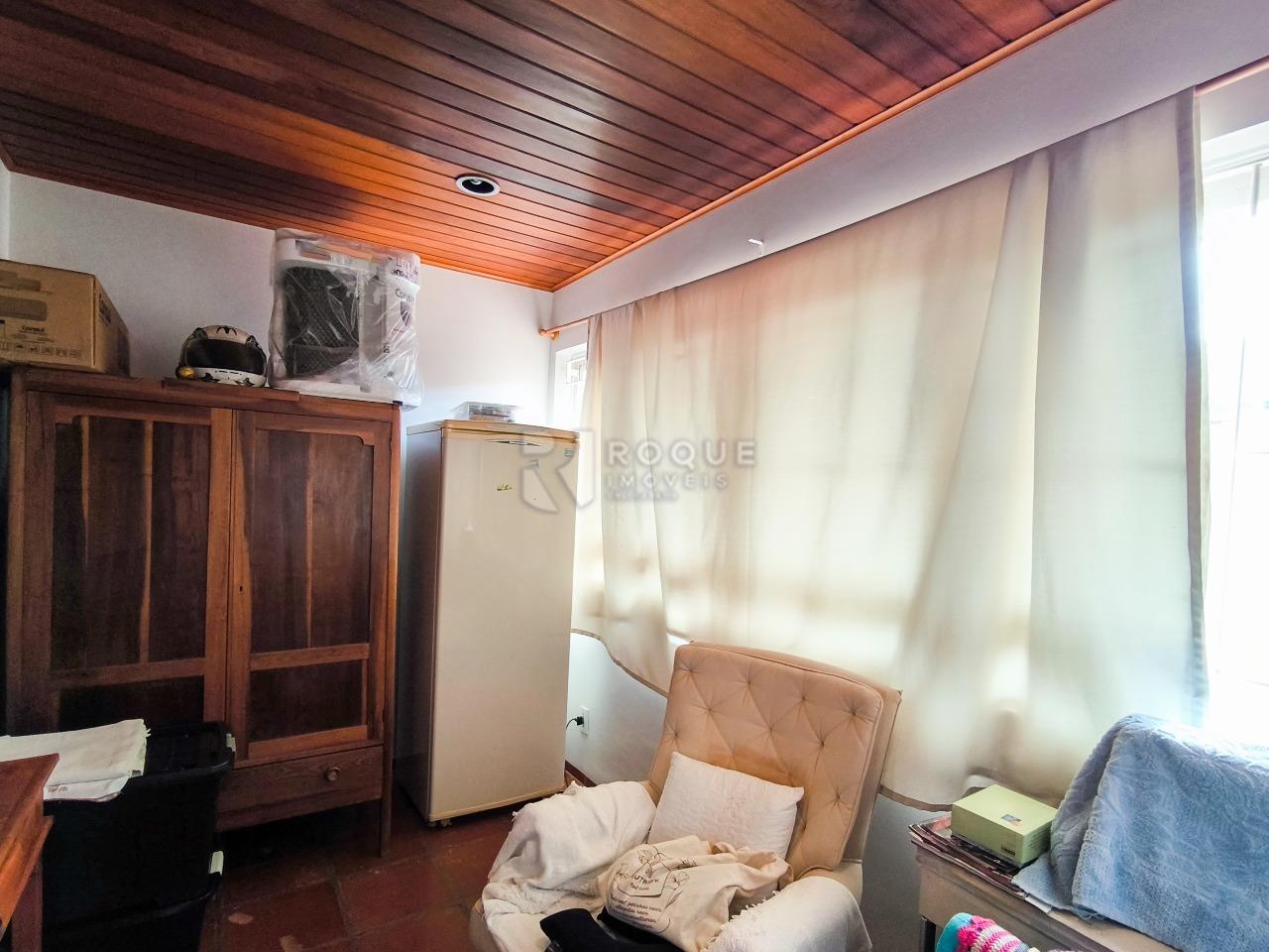 Casa em condomínio à venda no bairro Jardim Florença: ESCRITÓRIO