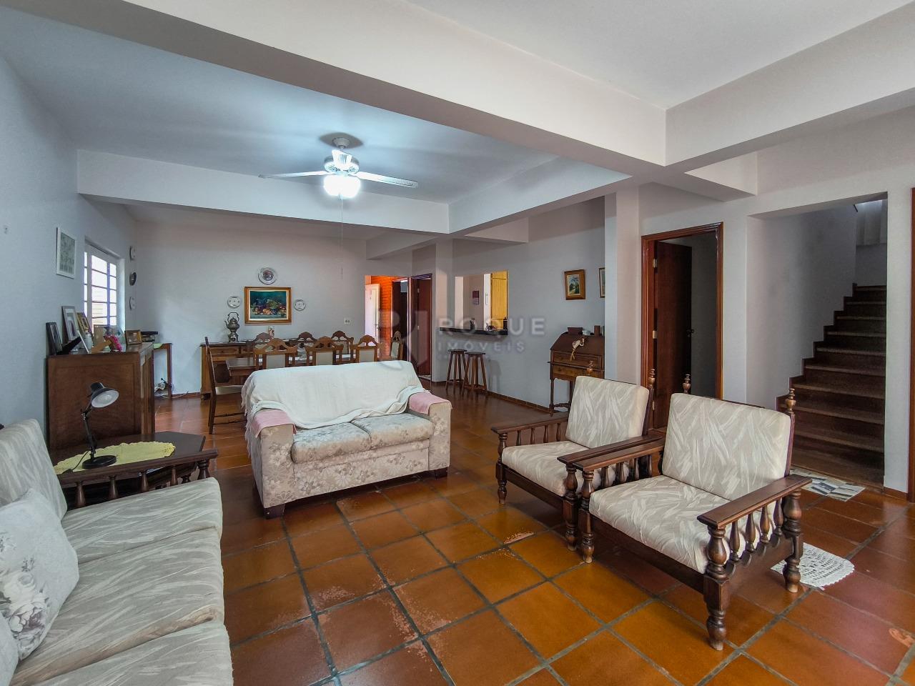 Casa em condomínio à venda no bairro Jardim Florença: SALA DE ESTAR