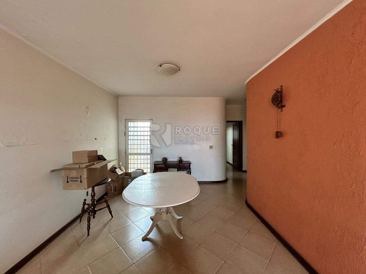 Casa Residencial para aluguel no bairro Vila Claudia: Copa 