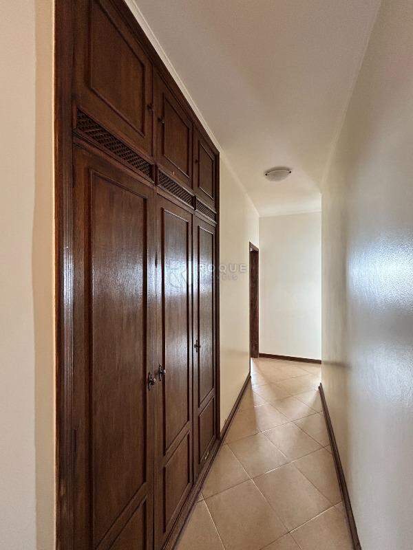 Casa Residencial para aluguel no bairro Vila Claudia: Hall 