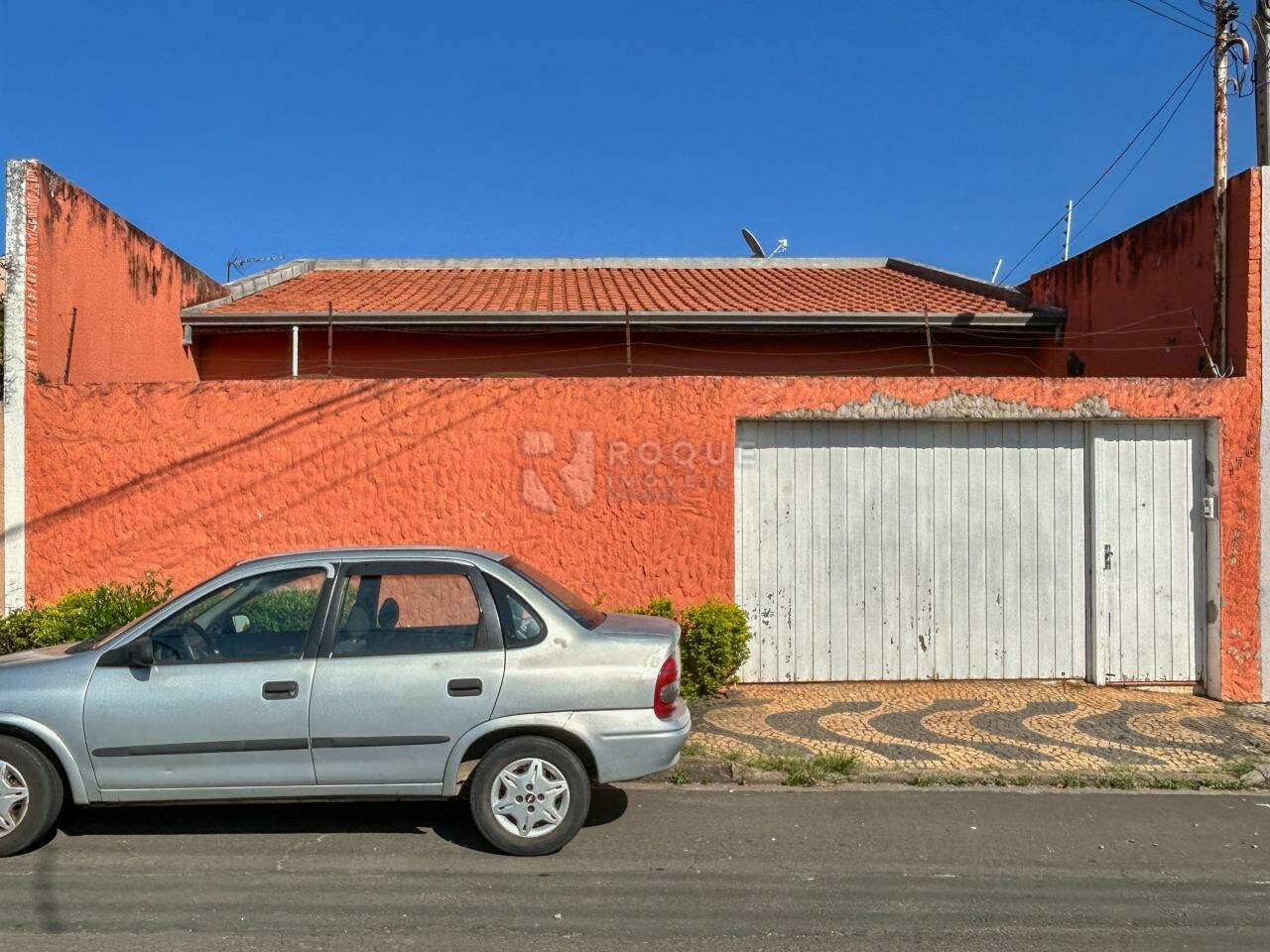 Casa Residencial para aluguel no bairro Vila Claudia: Fachada 