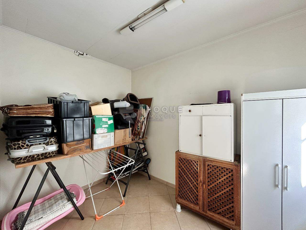 Casa Residencial para aluguel no bairro Vila Claudia: Despensa área de serviço 
