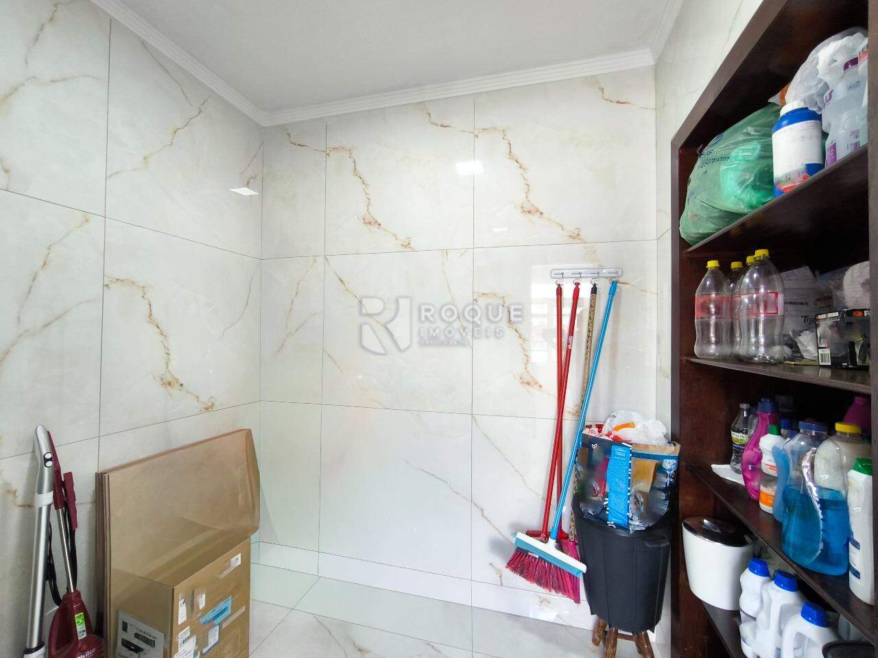 Apartamento à venda no bairro Centro: DESPENSA