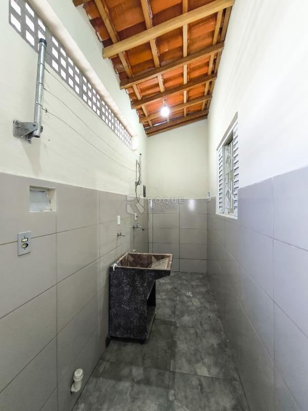 Casa Residencial à venda no bairro Jardim Ibirapuera: ÁREA DE SERVIÇO