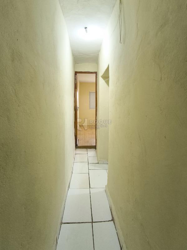 Casa Residencial à venda no bairro Jardim Ibirapuera: CORREDOR INTERNO