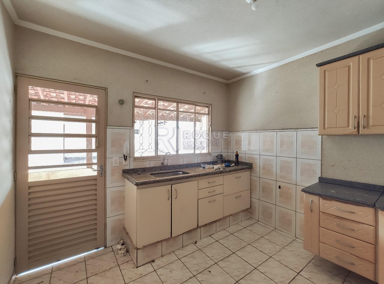 Casa Residencial à venda no bairro Jardim Santa Adélia: Cozinha 
