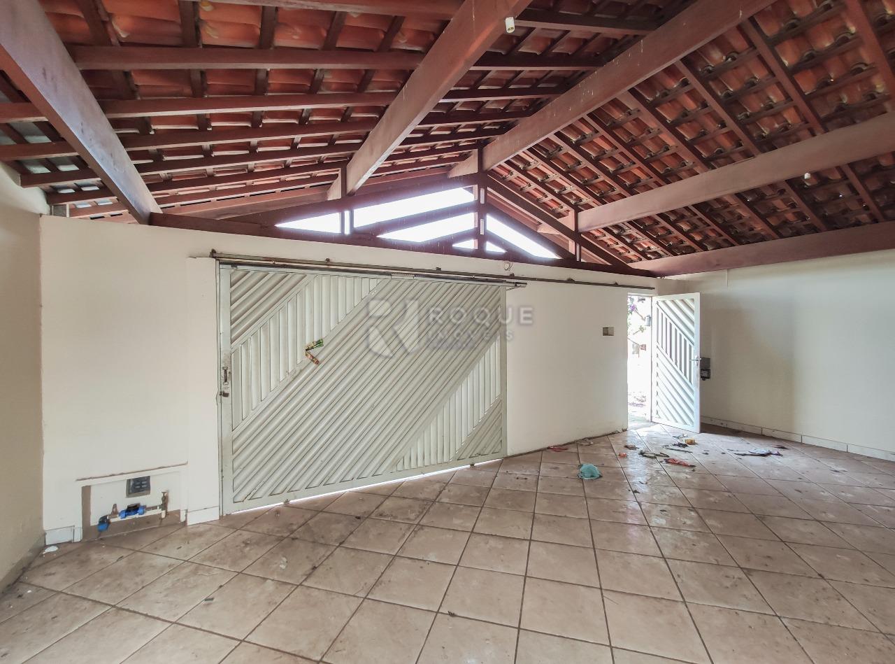 Casa Residencial à venda no bairro Jardim Santa Adélia: Garagem 