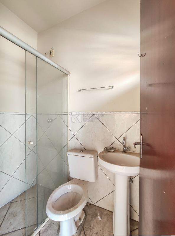 Casa Residencial à venda no bairro Jardim Santa Adélia: WC fundo 