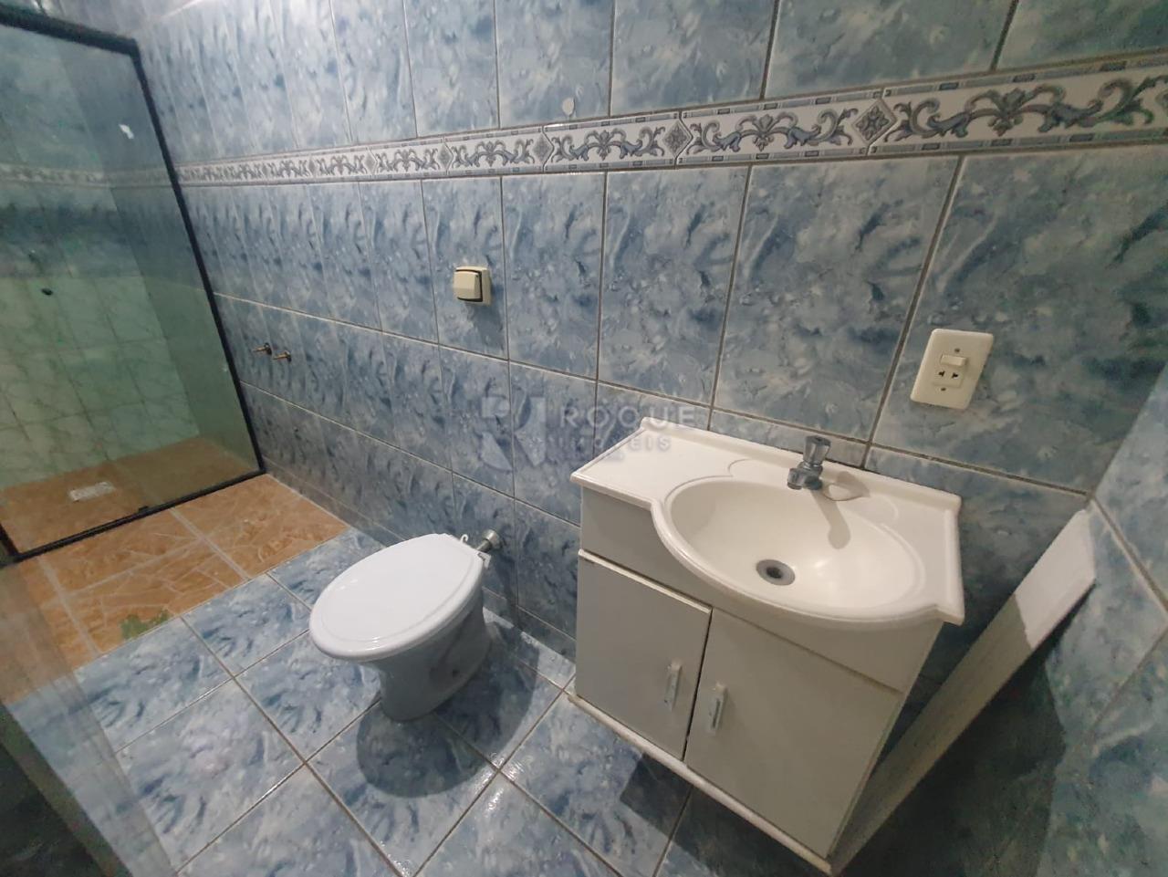 Casa Residencial à venda no bairro Jardim Caieira: WC suíte 