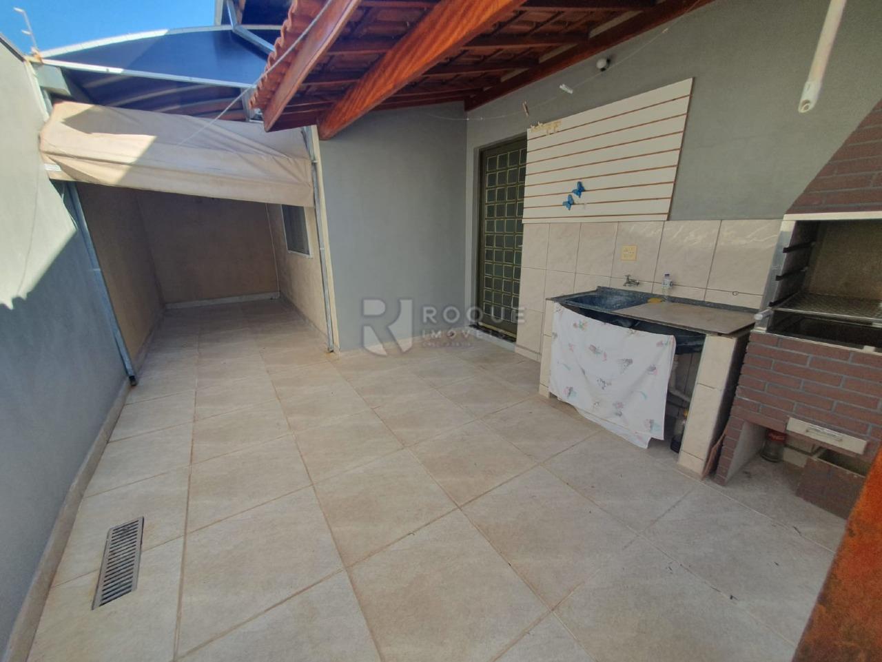 Casa Residencial à venda no bairro Jardim Caieira: Fundo 