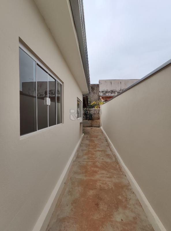 Casa Residencial à venda no bairro Jardim Caieira: Corredor 