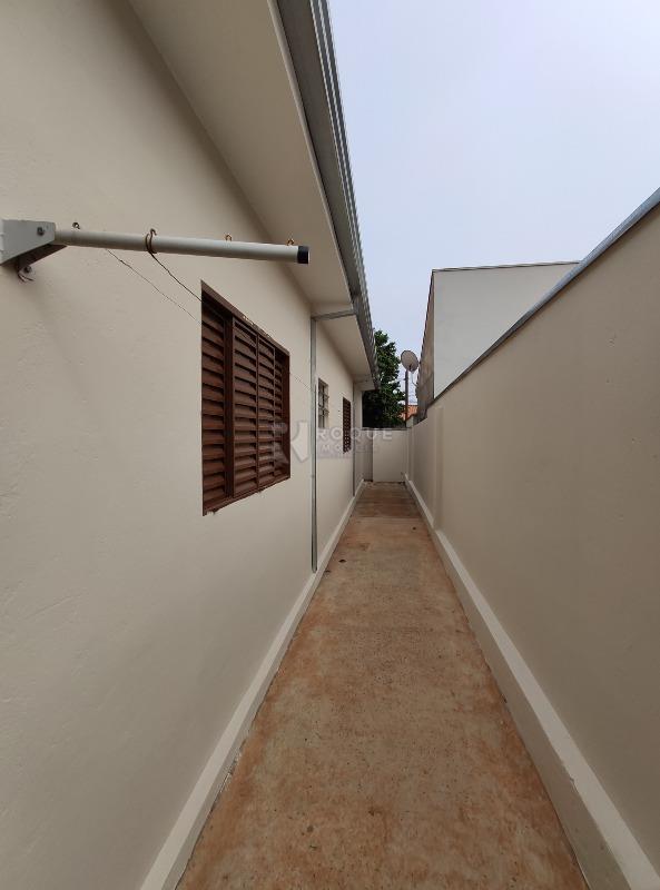 Casa Residencial à venda no bairro Jardim Caieira: Corredor 2