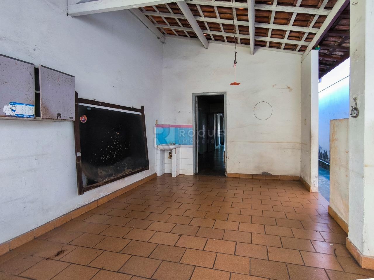 Casa Residencial à venda no bairro Vila Camargo: RANCHO