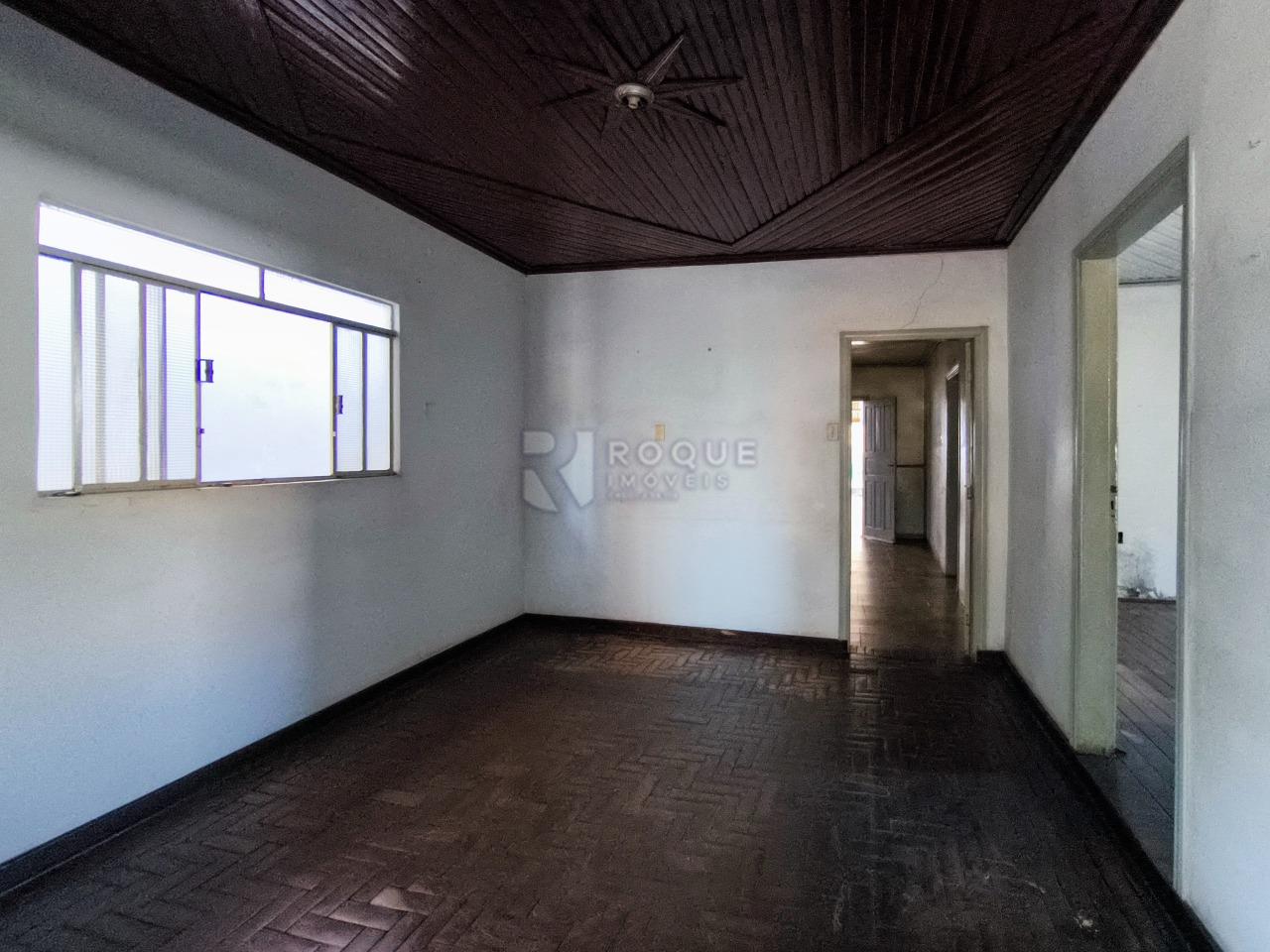 Casa Residencial à venda no bairro Vila Camargo: SALA DE ESTAR
