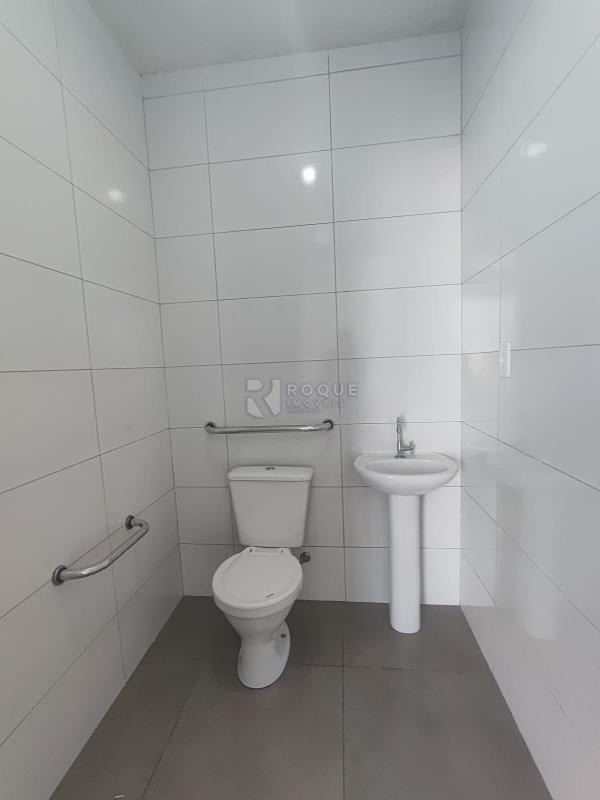 Salão para aluguel no bairro Residencial Morada das Acácias: WC