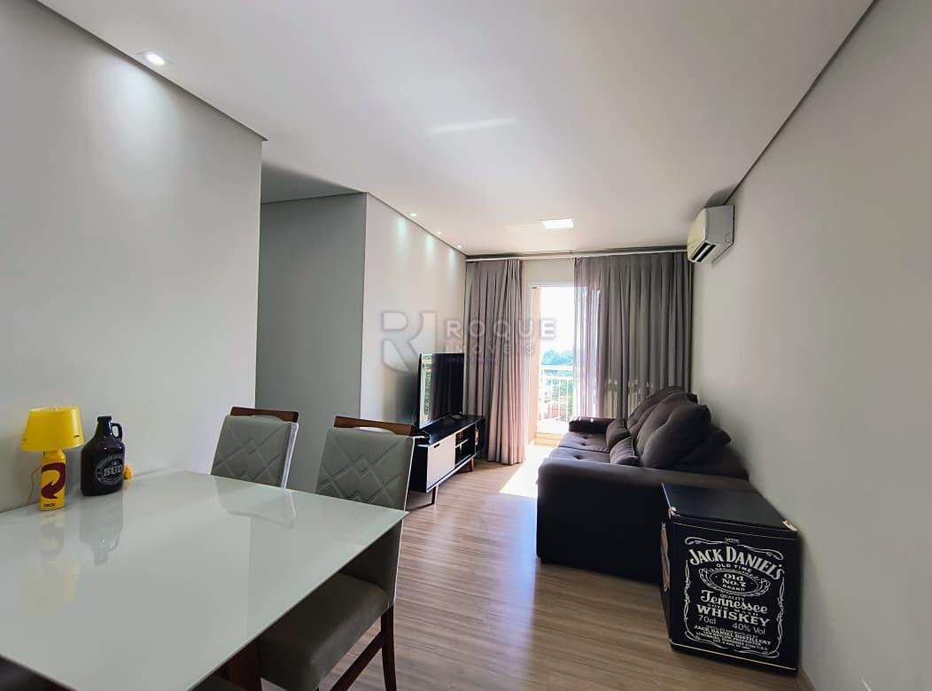 Apartamento para aluguel no bairro Jardim Senador Vergueiro: Sala