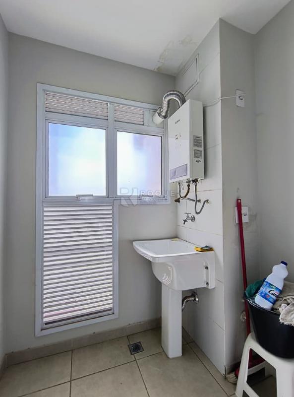 Apartamento para aluguel no bairro Jardim Senador Vergueiro: Lavanderia