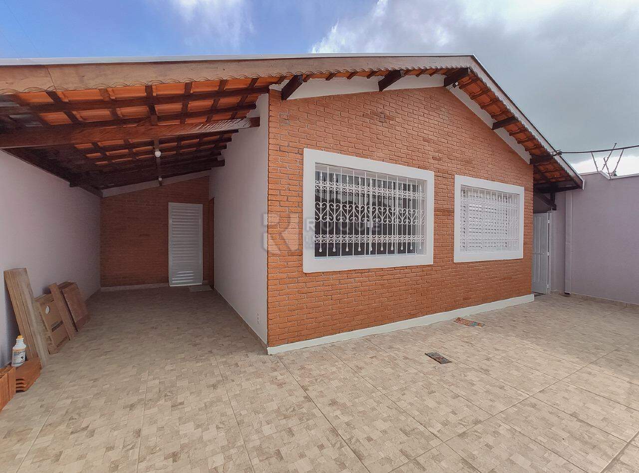 Casa Residencial à venda no bairro Jardim Santo André: Frente 